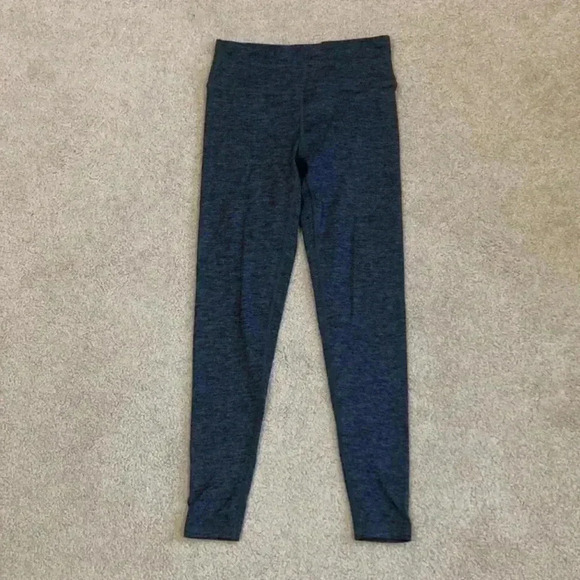 ⭐️ New with tags grey kyodan leggings in size xs - Picture 1 of 5
